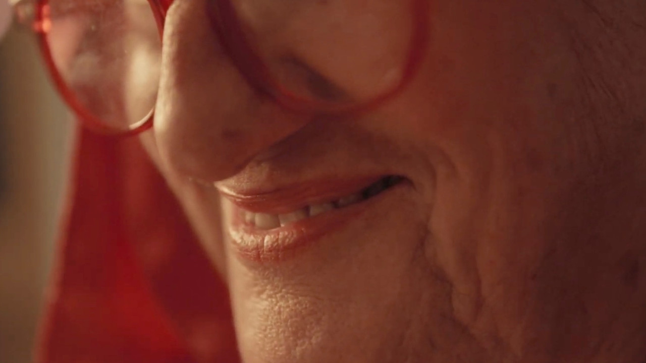 Cottage Pie Movie Screenshot 2